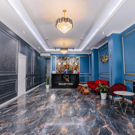 Resident Hotel Tashkent Exterior photo