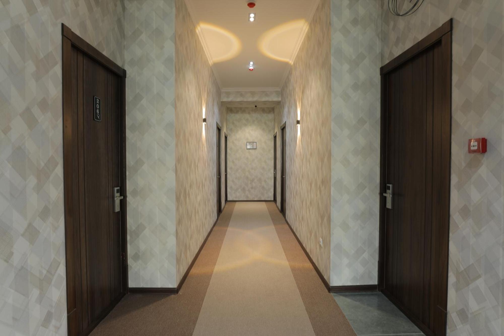 Resident Hotel Tashkent Exterior photo